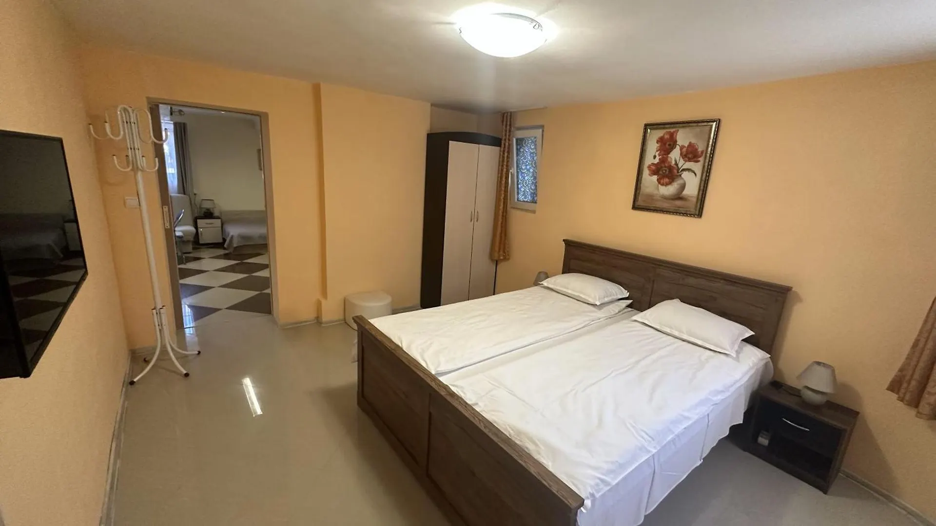 Spacious Apartment In Central Burgas