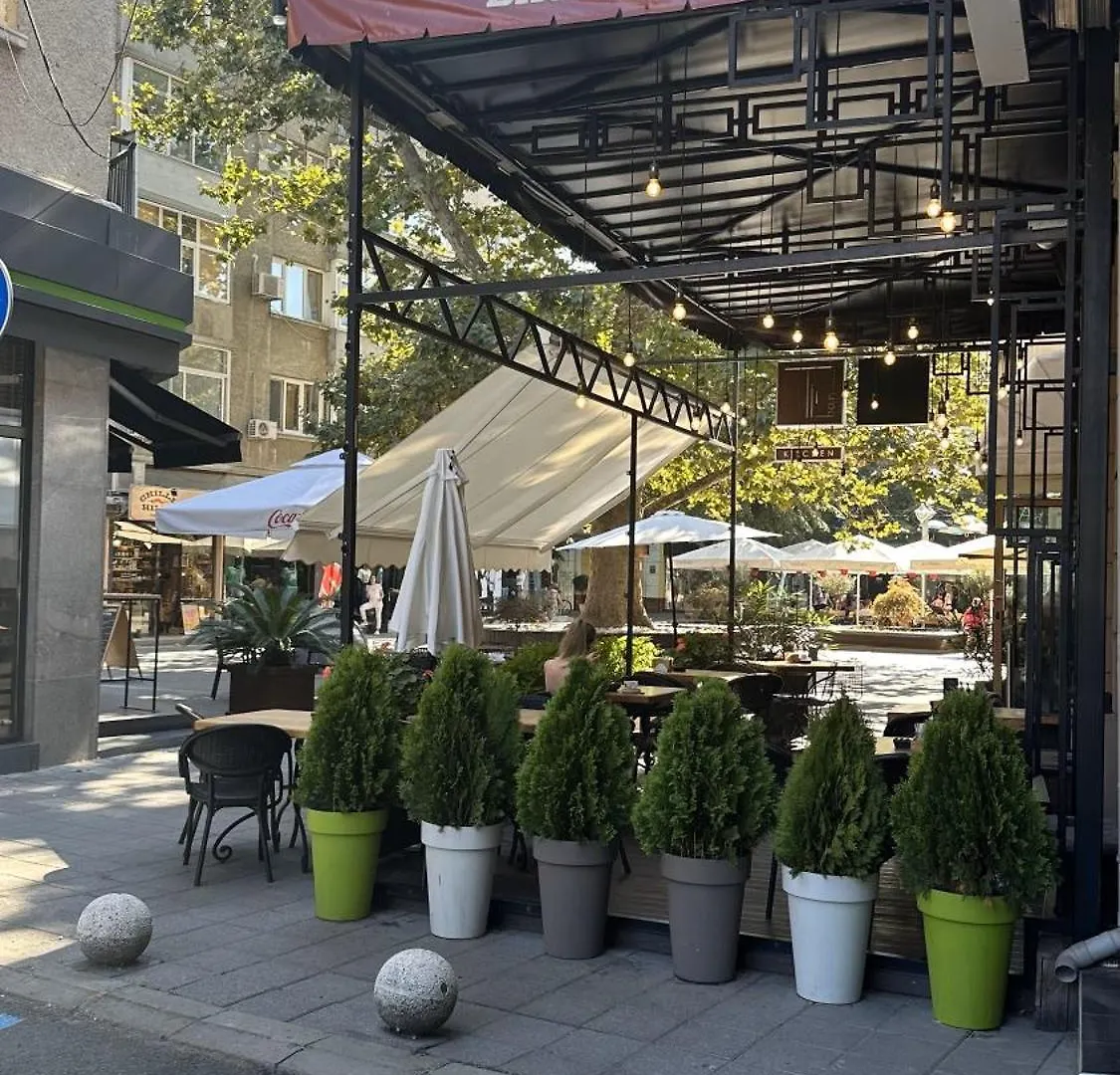 Spacious Apartment In Central Burgas